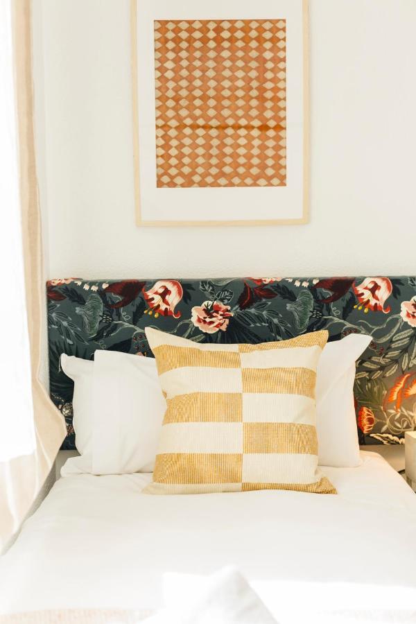 Stunning And Colorful- 4Bd 2Bth- Santa Cruz Apartment Seville Exterior photo