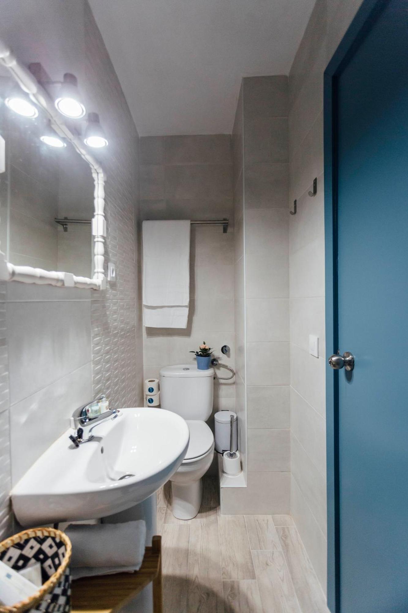 Stunning And Colorful- 4Bd 2Bth- Santa Cruz Apartment Seville Exterior photo