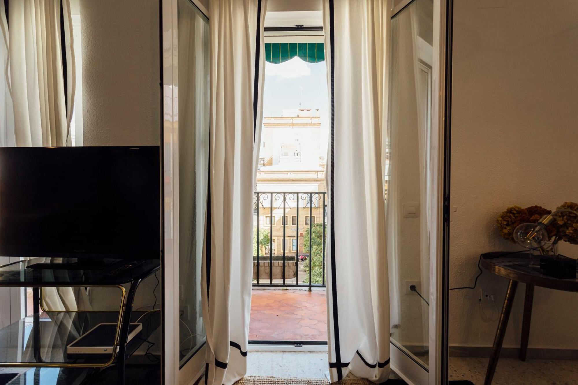 Stunning And Colorful- 4Bd 2Bth- Santa Cruz Apartment Seville Exterior photo